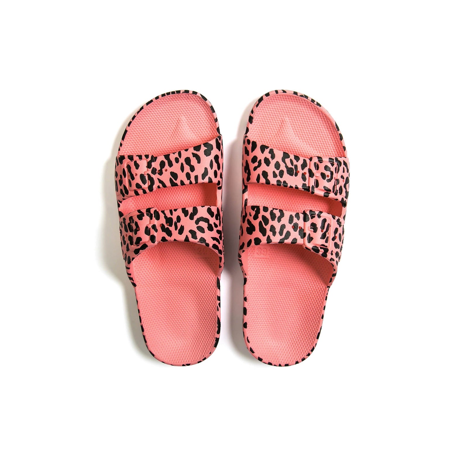 FM-LEO-PINK-MARTINI-SLIDES